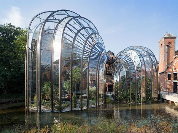 Winchester & Bombay Sapphire Distillery Tour