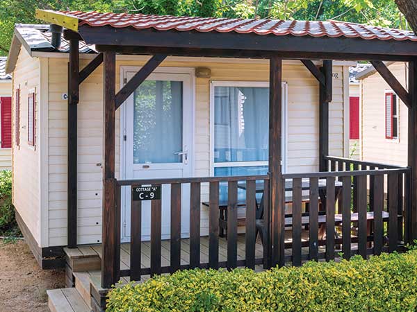 Bungalow Cottage Type A