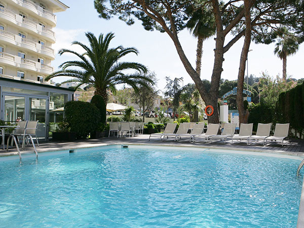 Hotel Alegria Fenals Mar - Pool