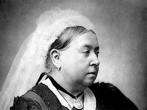 Kensington Palace - 'Victoria Exhibition'