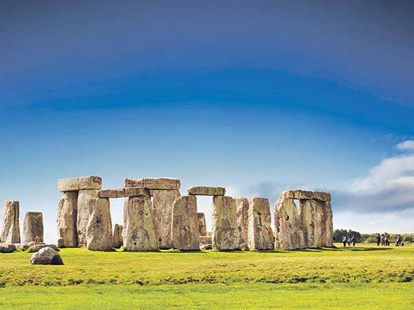 Stonehenge & Salisbury Cathedral