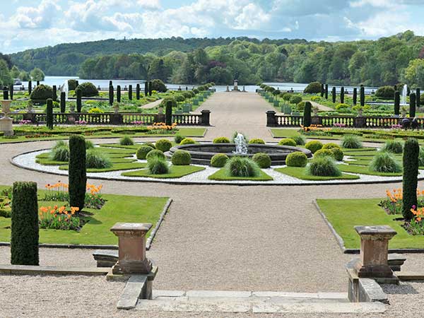 Trentham Outlet & Gardens