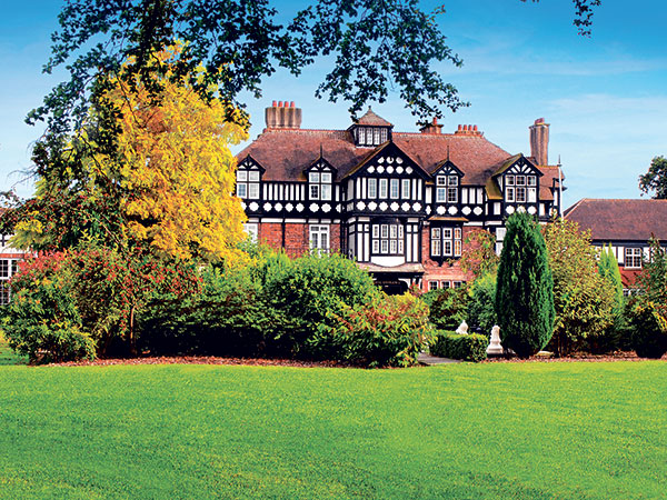 Warner Alvaston Hall Character Hotel