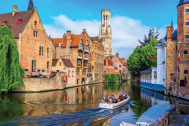 Exploring the Enchanting Charms of Bruges | A Coach Traveller's Guide