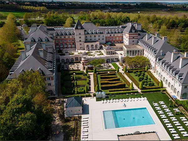 Disney Enchanted Christmas