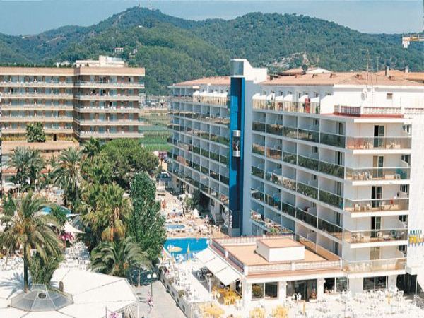 Hotel Riviera - 4 Star
