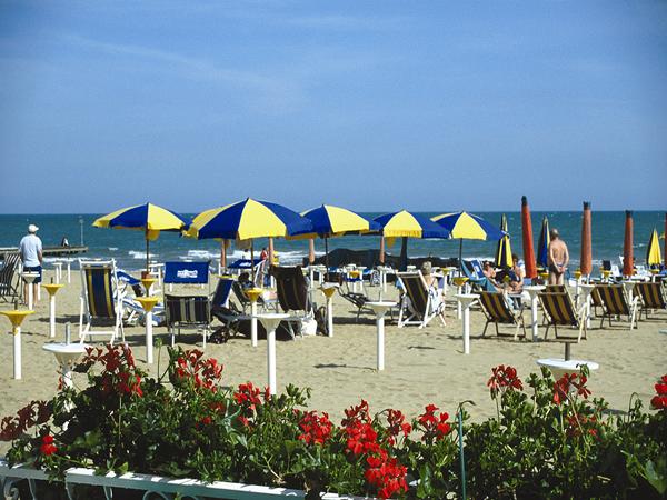 Lido di Jesolo & the Venetian Riviera by First Class Coach